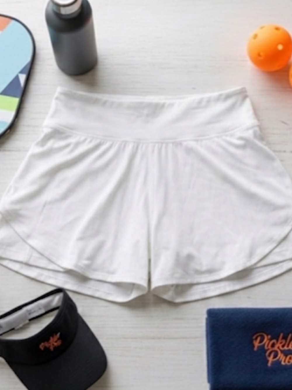 Old navy active White Pleated Women's Skort size large